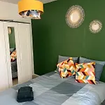 Le Rousseau - 2 Pieces - Proche Hyper Centre Apartman *