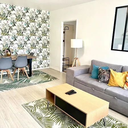 Le Rousseau - 2 Pieces - Proche Hyper Centre *