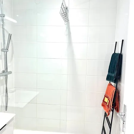Le Rousseau - 2 Pieces - Proche Hyper Centre Mety