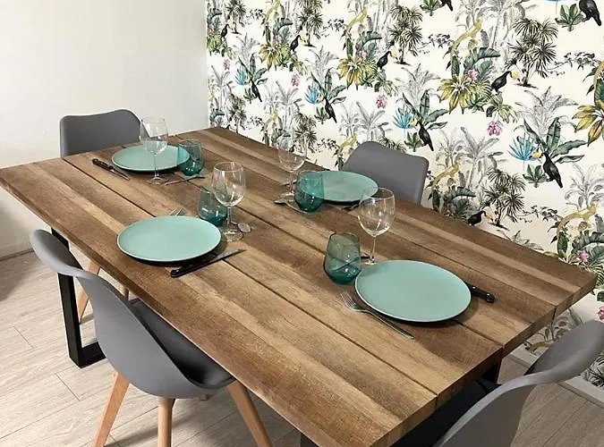 Le Rousseau - 2 Pieces - Proche Hyper Centre